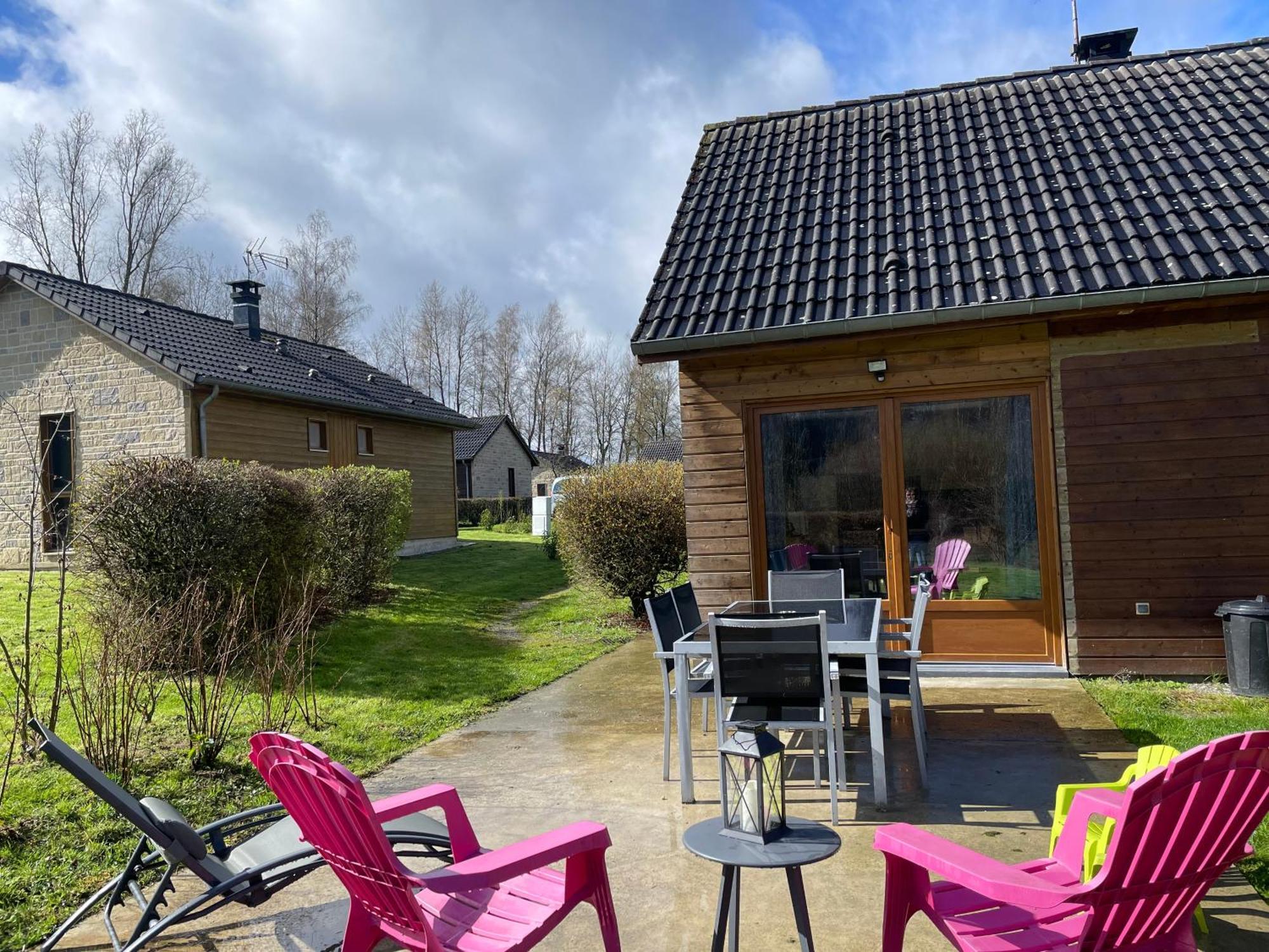 Cottage Chaleureux Dans Domaine Prive Signy-le-Petit Kültér fotó